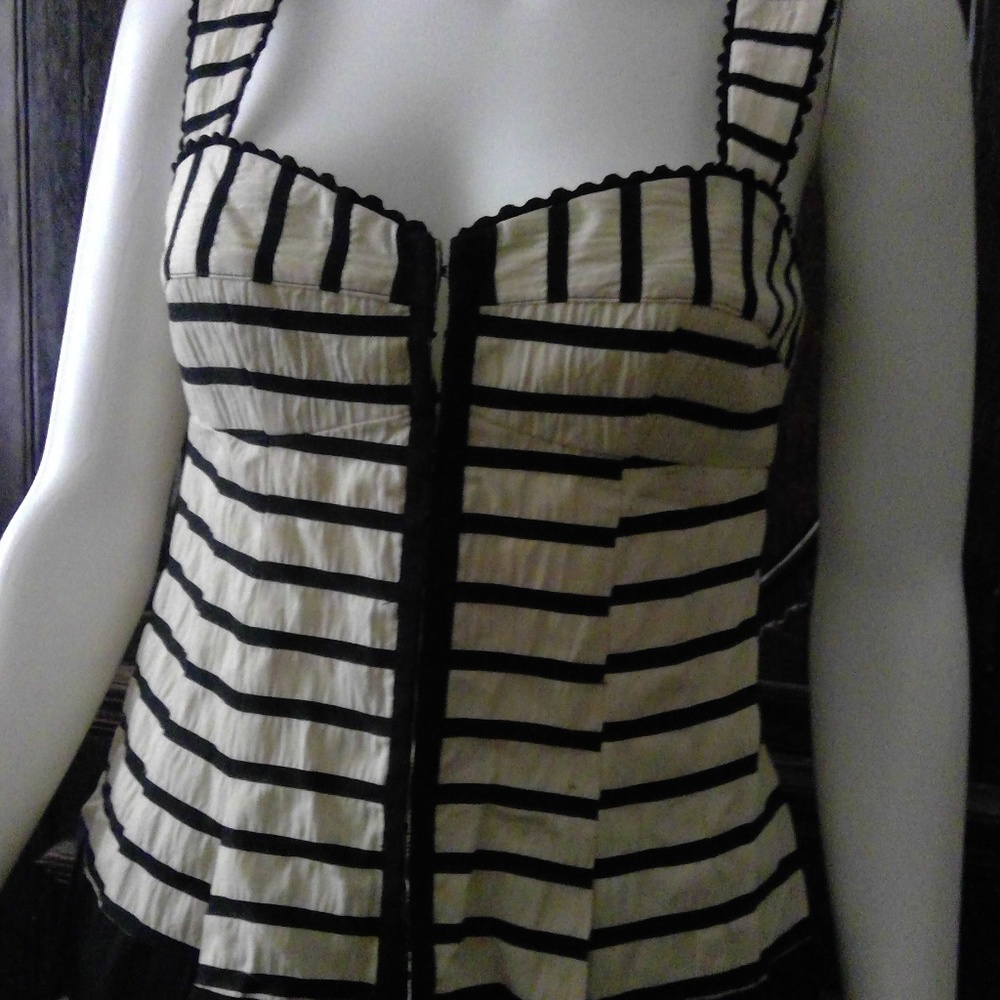 Nanette Leport top 4-6